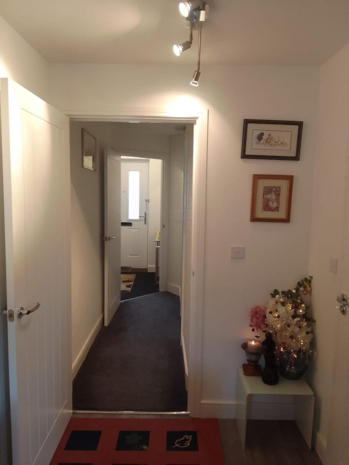Cosy Stay In Walsall By Ideal Home Bloxwich 외부 사진