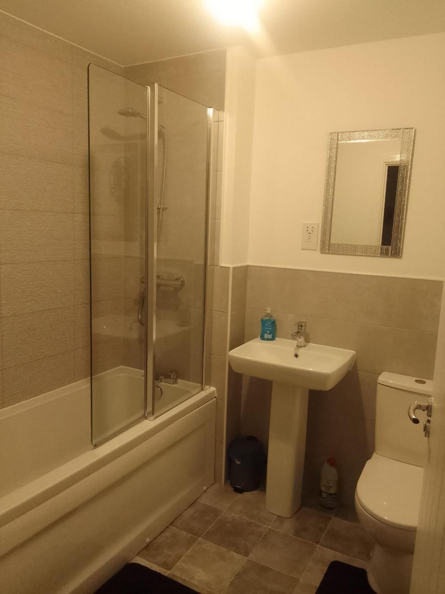 Cosy Stay In Walsall By Ideal Home Bloxwich 외부 사진