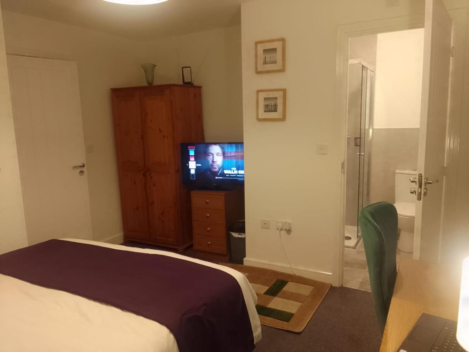 Cosy Stay In Walsall By Ideal Home Bloxwich 외부 사진